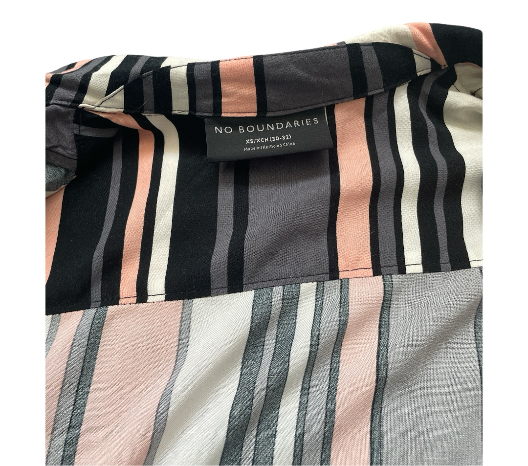 •No Boundaries Men’s Stripes Casual Shirt