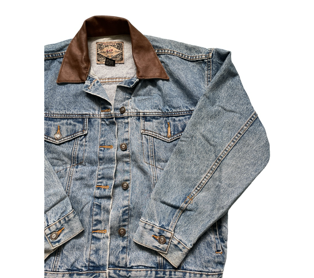 •Vintage y2k Express Jeans Heavyweight Denim Jean Jacket Shirt